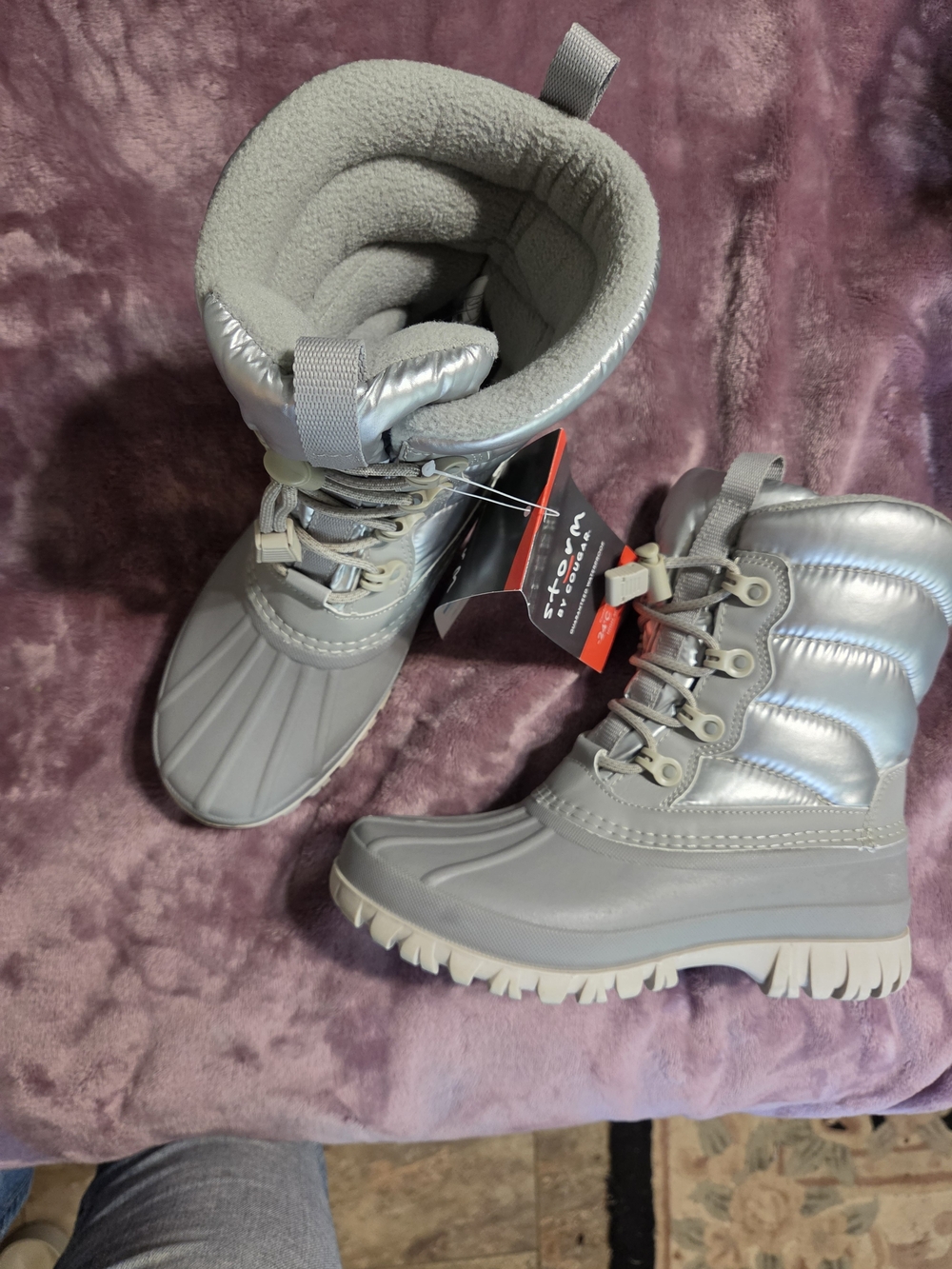 Storm Women's Silver-Gray Insulated Winter Boots